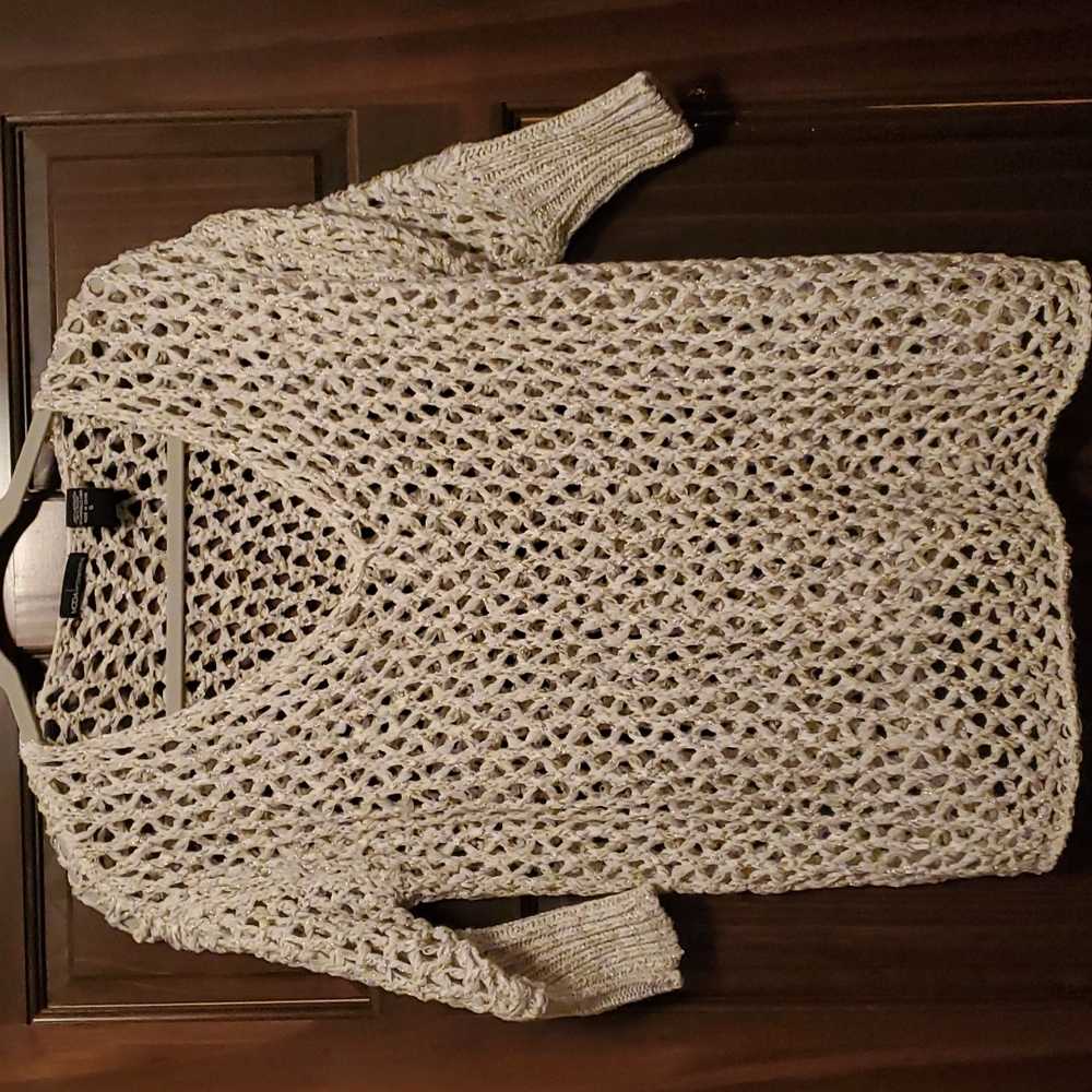 Moda women's small sweater, cream with gold, 3/4 sleeve